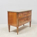 1684 7038 CHEST OF DRAWERS